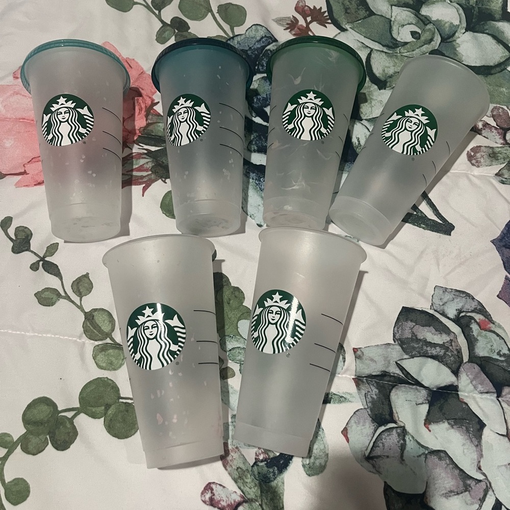 Starbucks Reusable Cold Cup Set Frosted Plastic Tumblers 6 Pack with 3 Lids